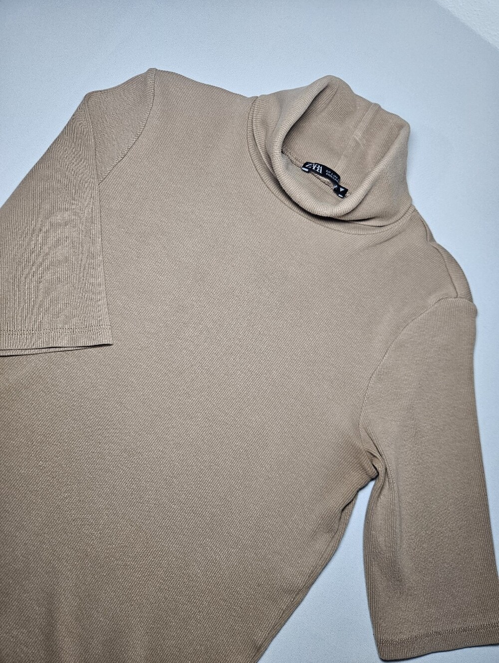 Zara Beige Turtleneck Short-Sleeve Sweater